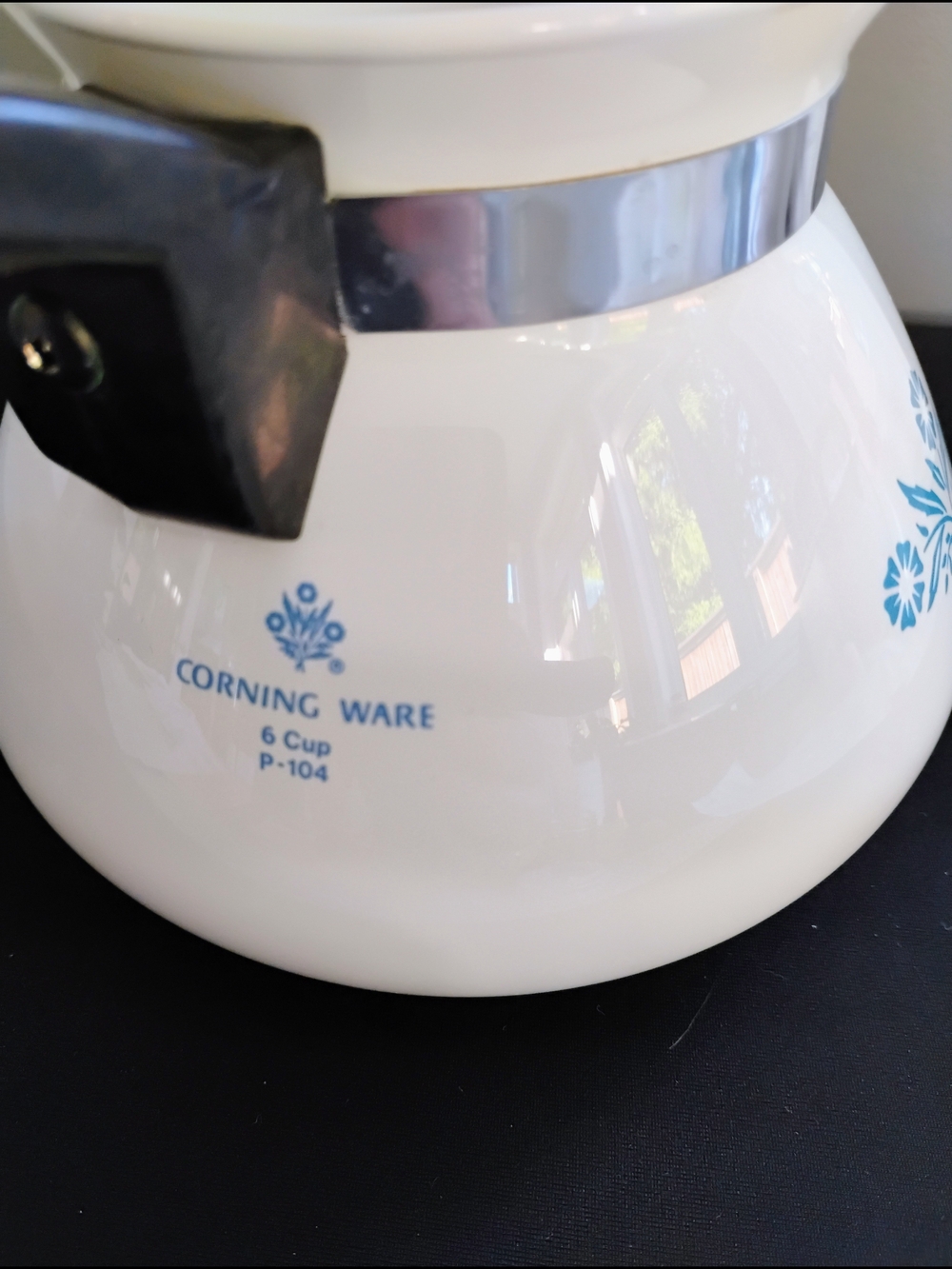 Retro Corning Ware Blue Cornflower Tea/Coffee Pot with Black Handle - Picture 10 of 16